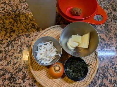 PXL_20260416_224054995